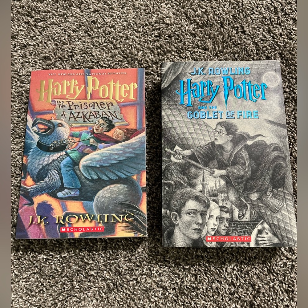 New! 2 Harry Potter paperback books